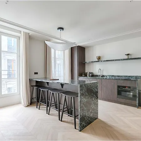 Apartmán De Luxe Sentier Louvre Ii *